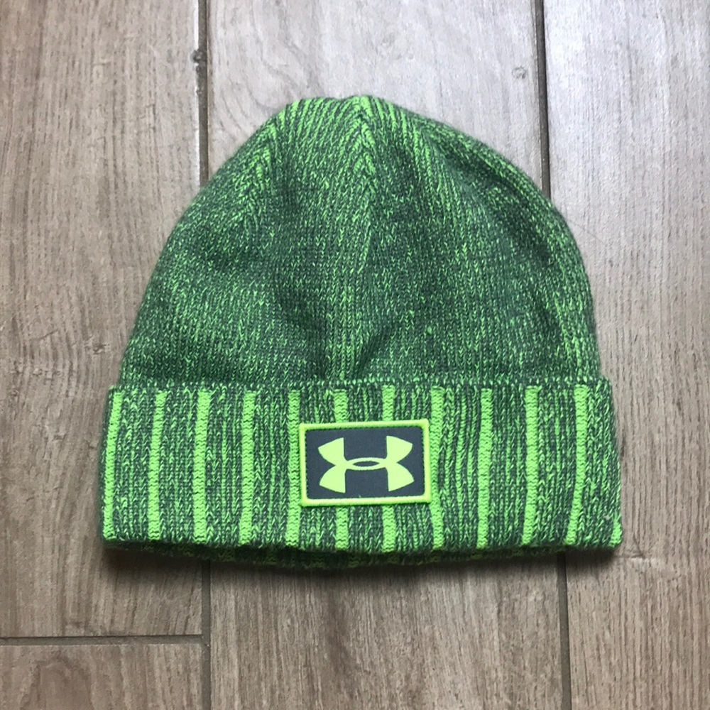 Neon green Under Armour Bennie